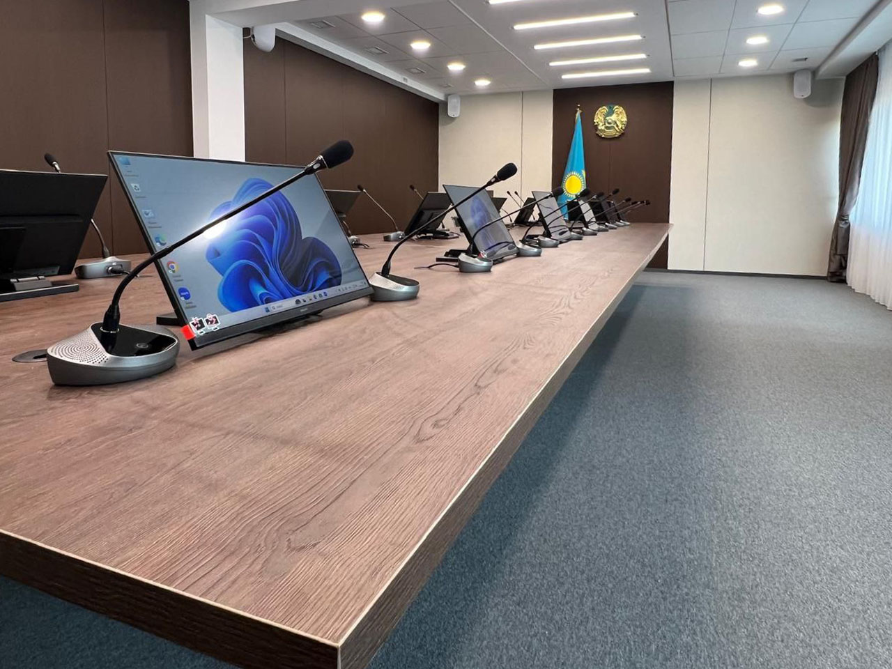 Конференц-зал для Международной образовательной корпорации (МОК)