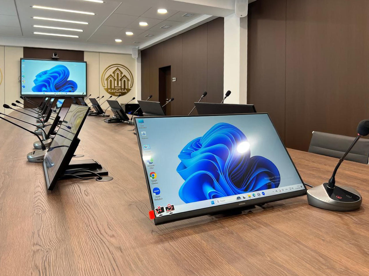 Конференц-зал для Международной образовательной корпорации (МОК)