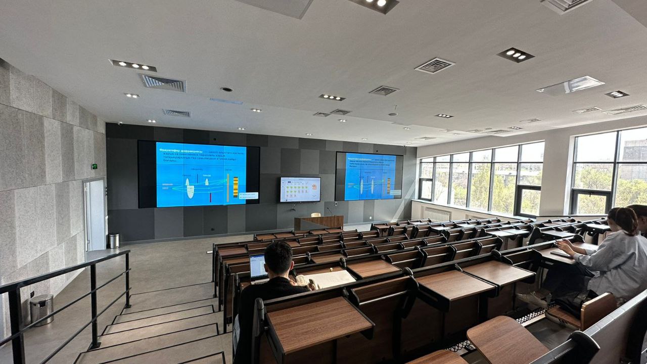 Лекторий для Казахской головной архитектурно-строительной академии (КазГАСА)