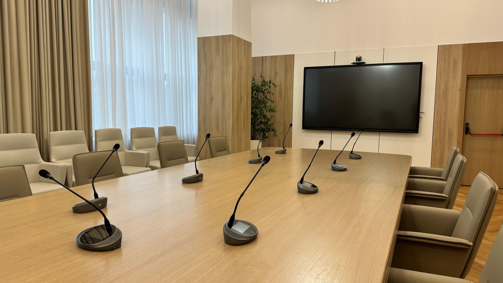 Конференц зал ВКС с беспроводной конференц системой ITC