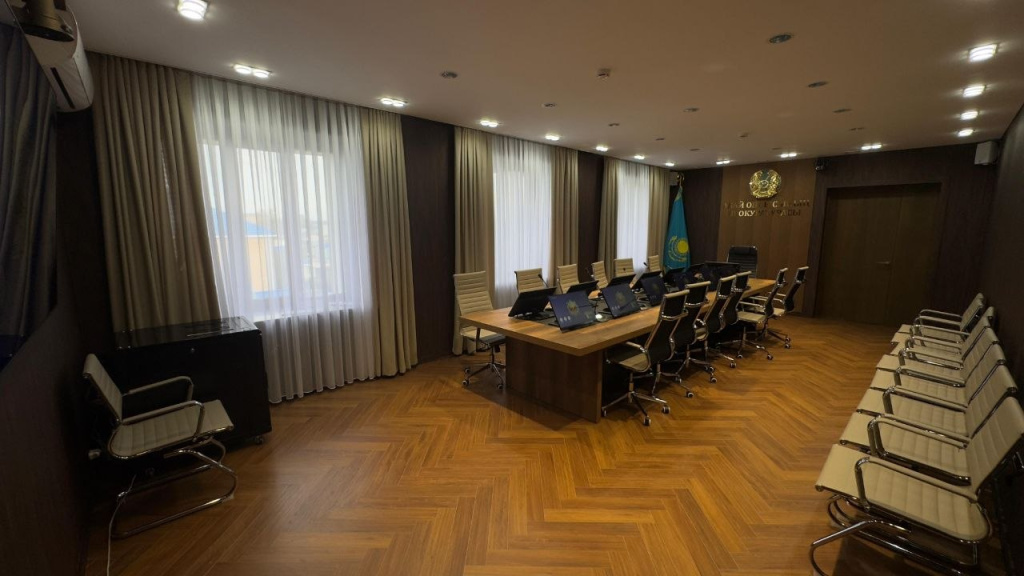 Конференц-зал для прокуратуры области Абай г . Семипалатинск